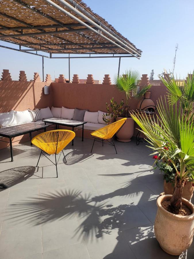 Riad Melilo Avec Piscine Chauffee Marrakesh Exterior foto