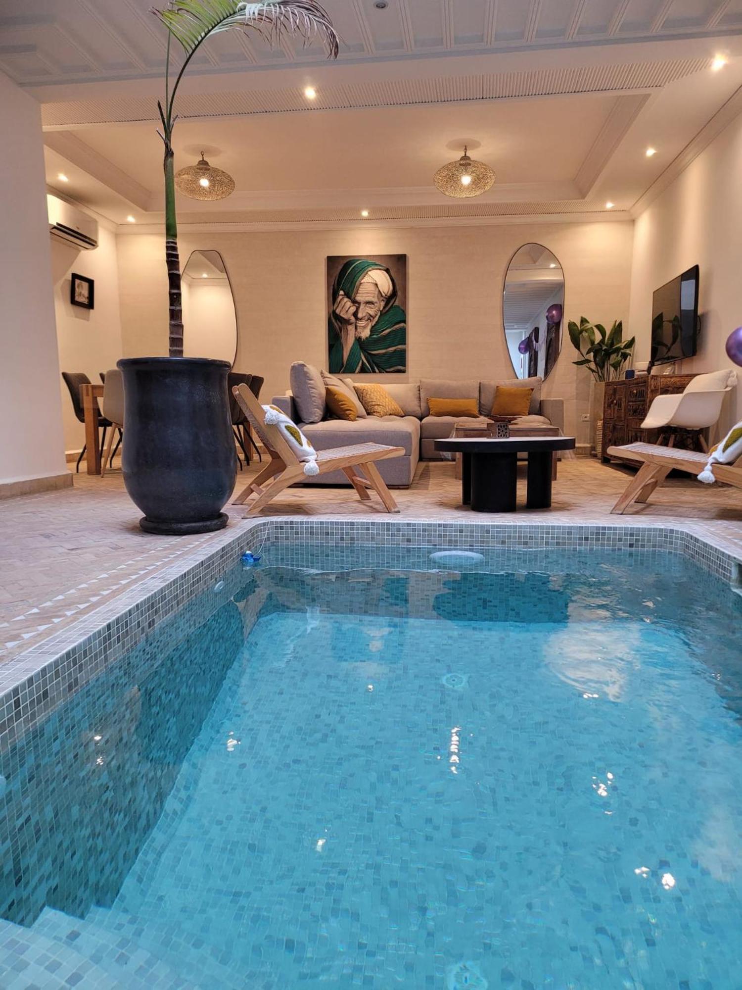 Riad Melilo Avec Piscine Chauffee Marrakesh Exterior foto