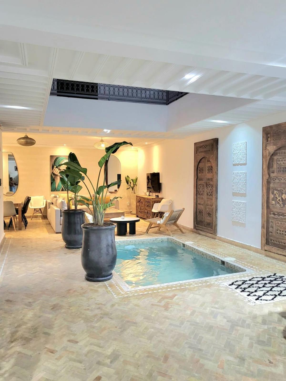 Riad Melilo Avec Piscine Chauffee Marrakesh Exterior foto
